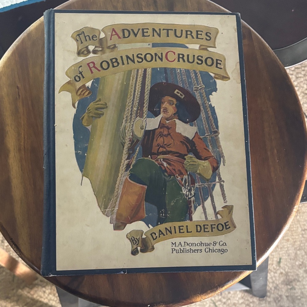 The Adventures of Robinson Crusoe Book - Picture 1 of 6